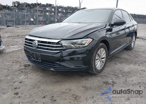 2019 Volkswagen Jetta 1.4T R-Line/1.4T S/1.4T Se z USA, uszkodzony, nr VIN 3VWC57BUXKM248955